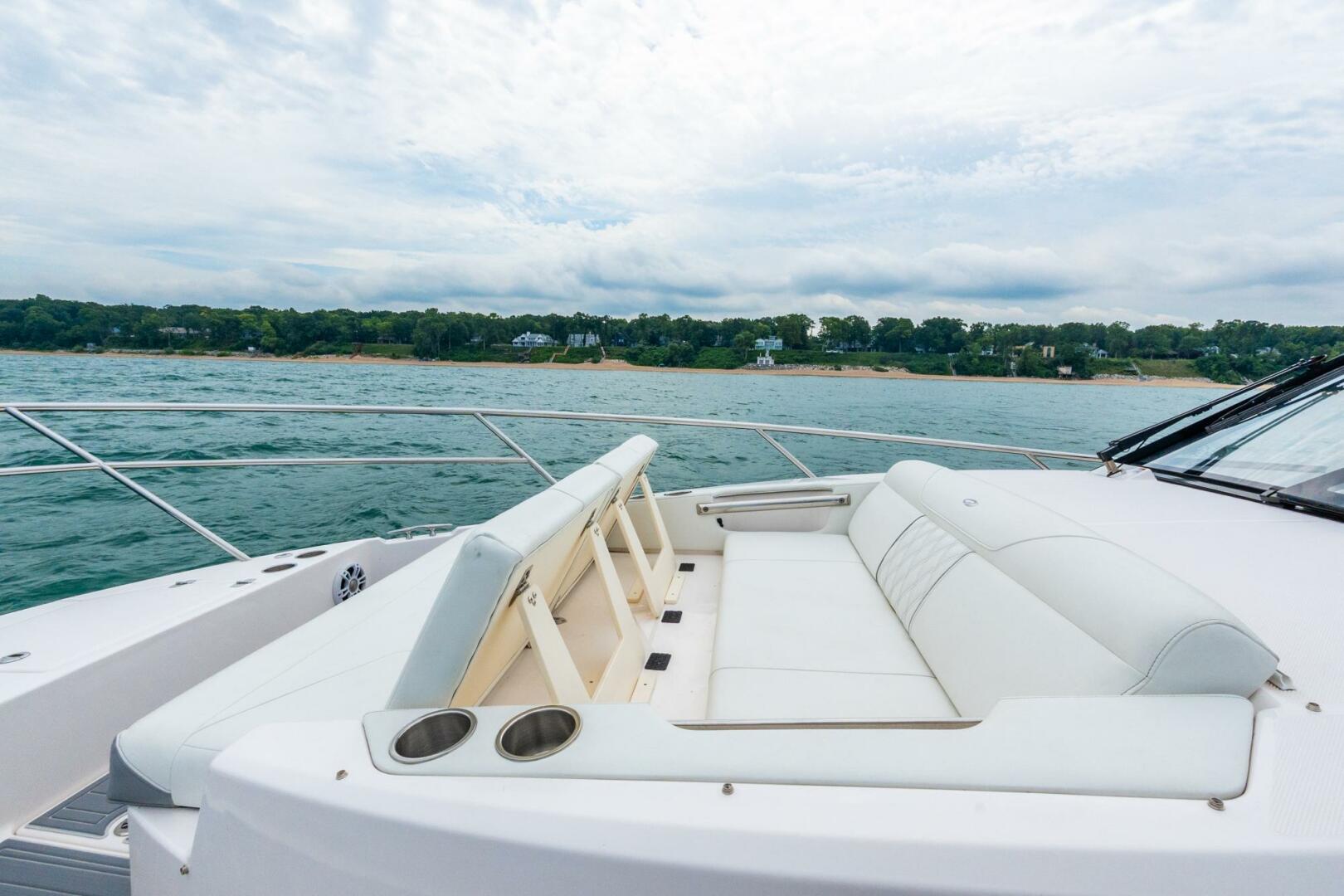 DA BETTER BOAT 36ft Regal Yacht For Sale