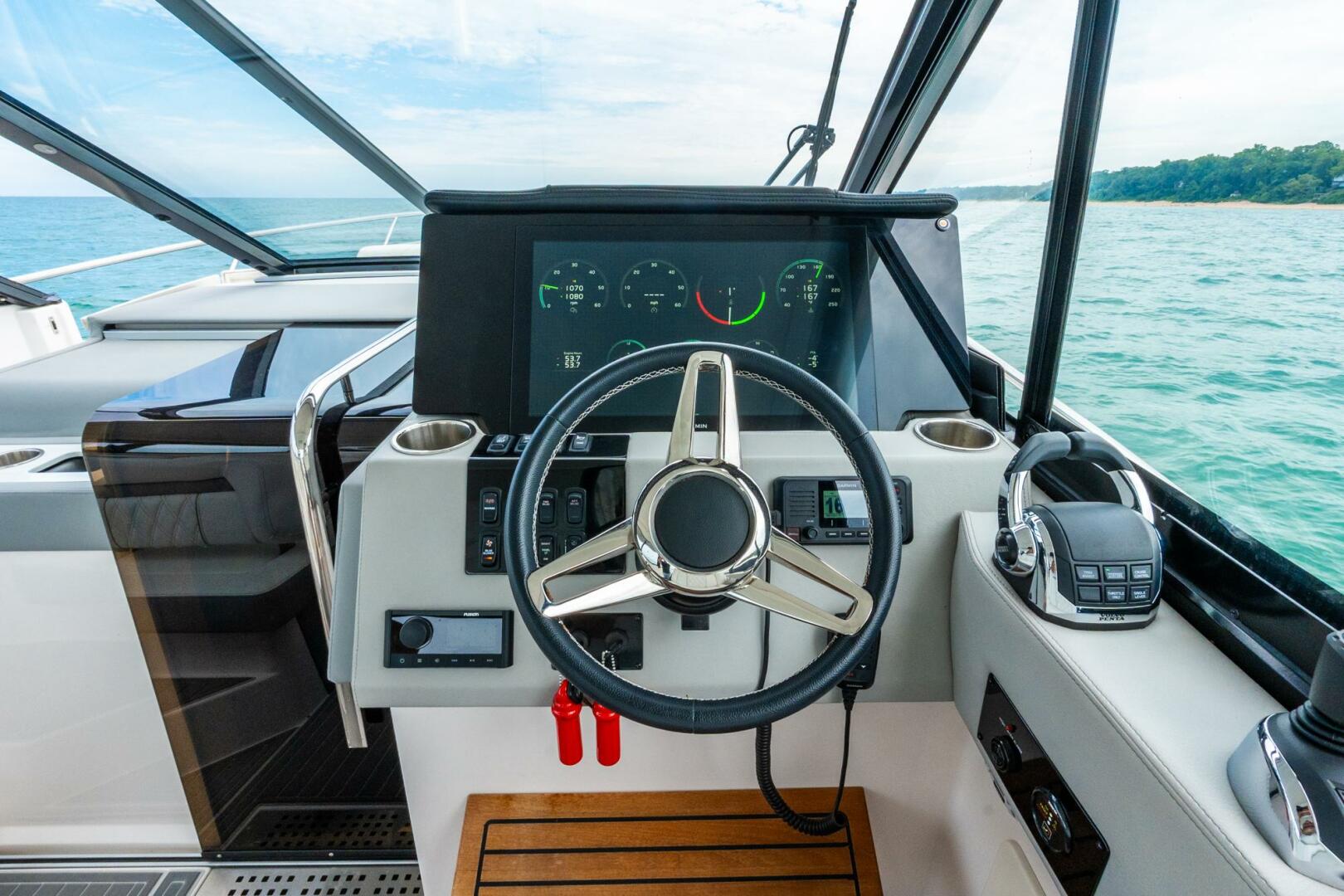 DA BETTER BOAT 36ft Regal Yacht For Sale