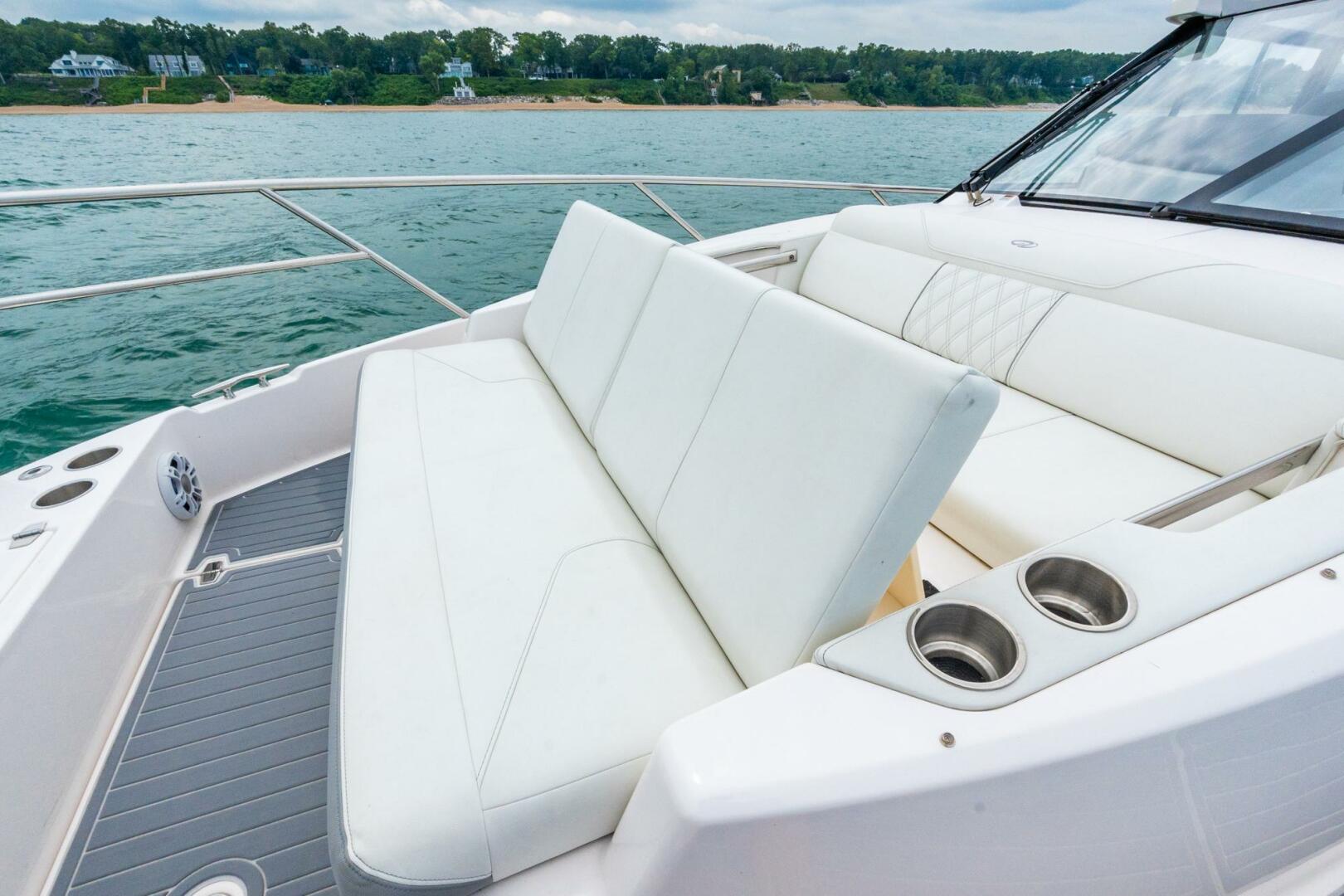 DA BETTER BOAT 36ft Regal Yacht For Sale