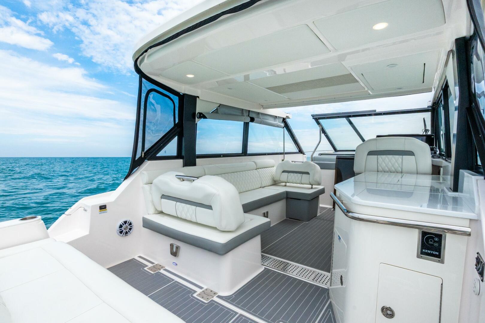 DA BETTER BOAT 36ft Regal Yacht For Sale
