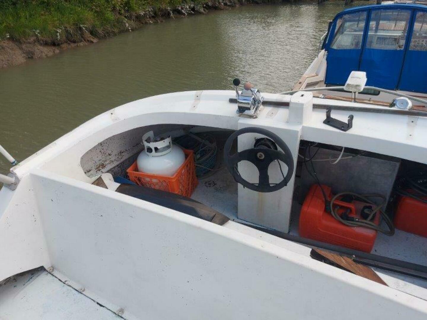 37ft Custom Yacht For Sale