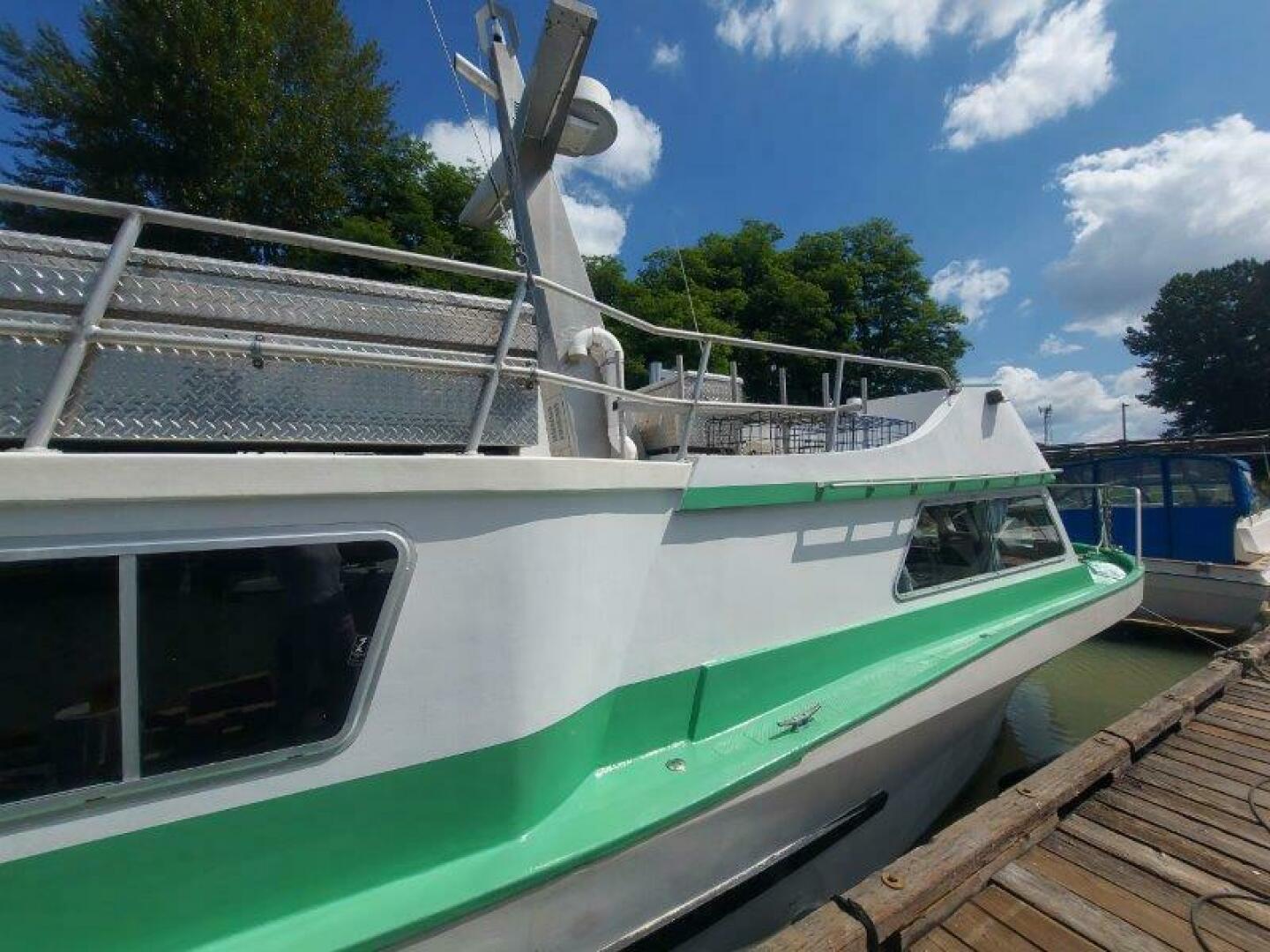 37ft Custom Yacht For Sale