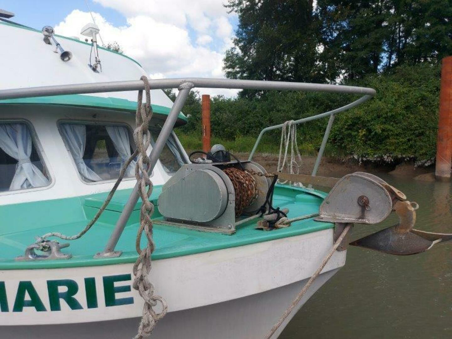 37ft Custom Yacht For Sale