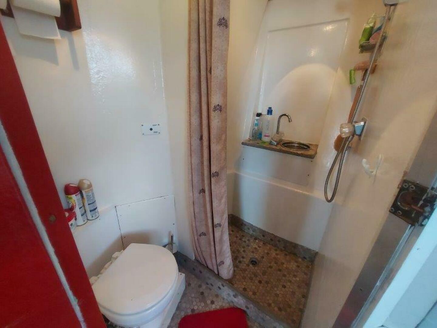 37ft Custom Yacht For Sale