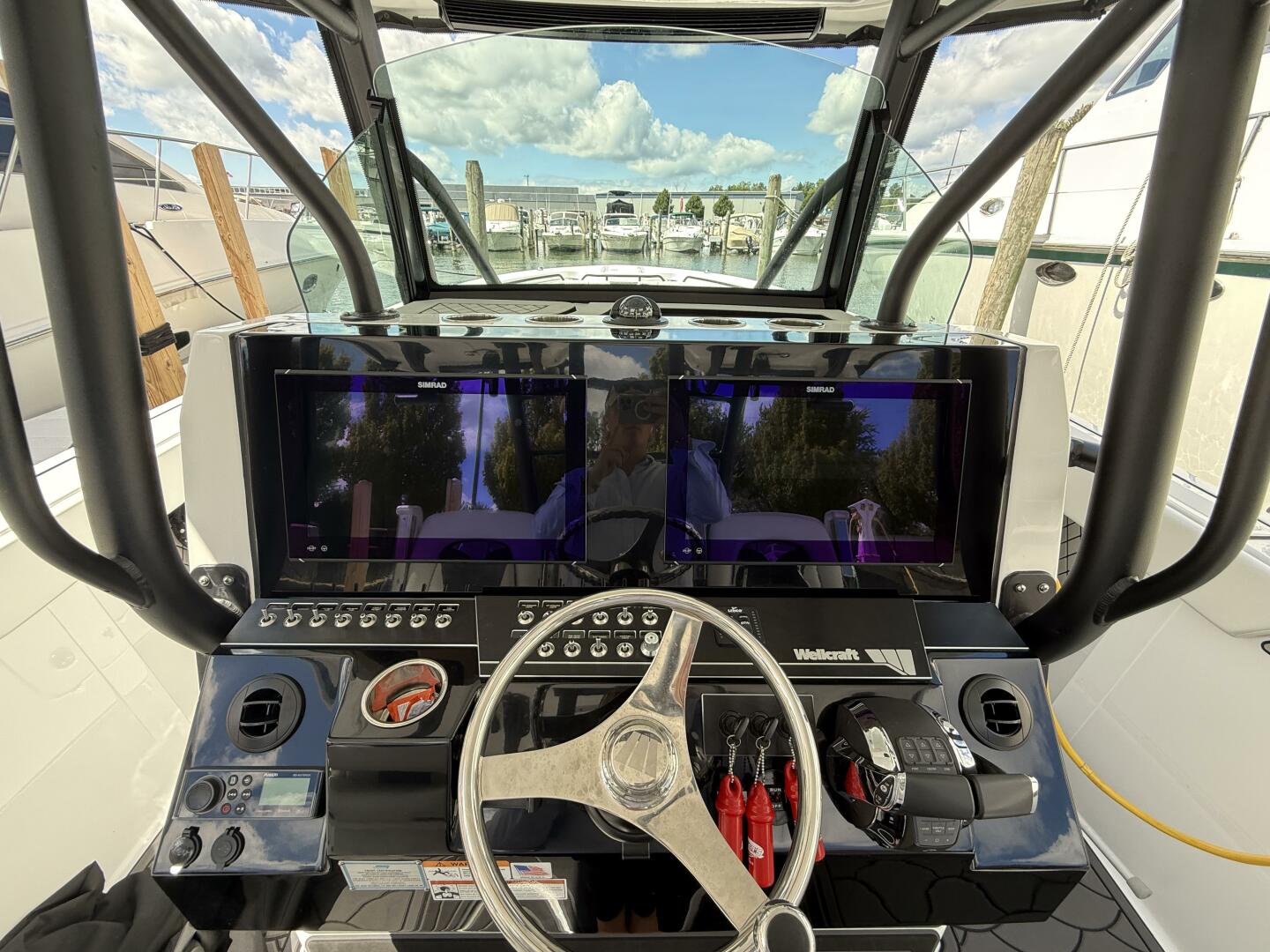 35ft Wellcraft Yacht For Sale