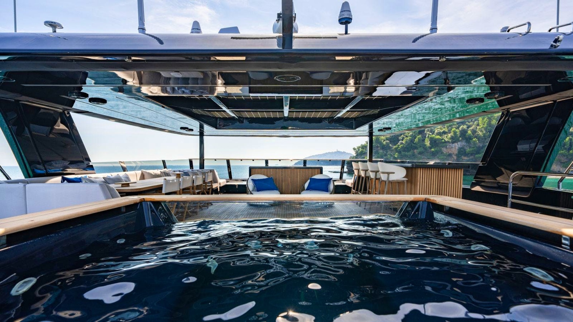 PETITE BELLE 100ft SUNREEF YACHTS Yacht For Sale PETITE BELLE 100ft SUNREEF YACHTS Yacht For Sale