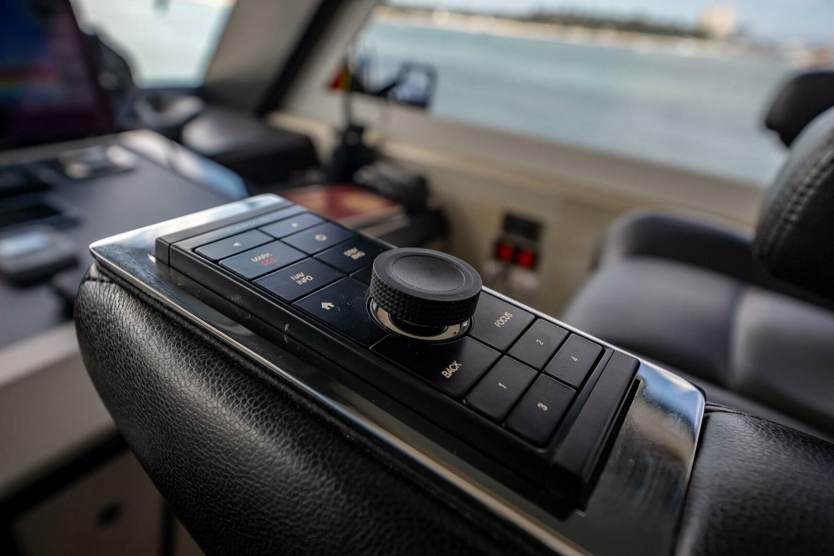 Aquasition 88ft Ocean Alexander Yacht For Sale