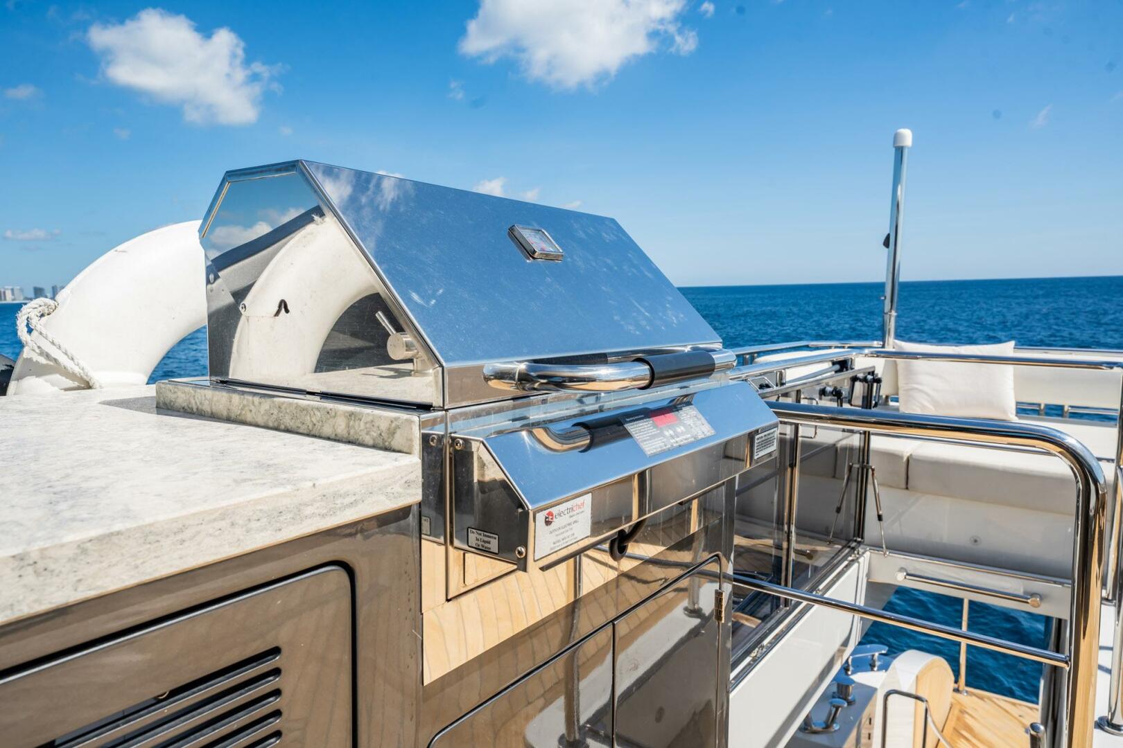 Aquasition 88ft Ocean Alexander Yacht For Sale