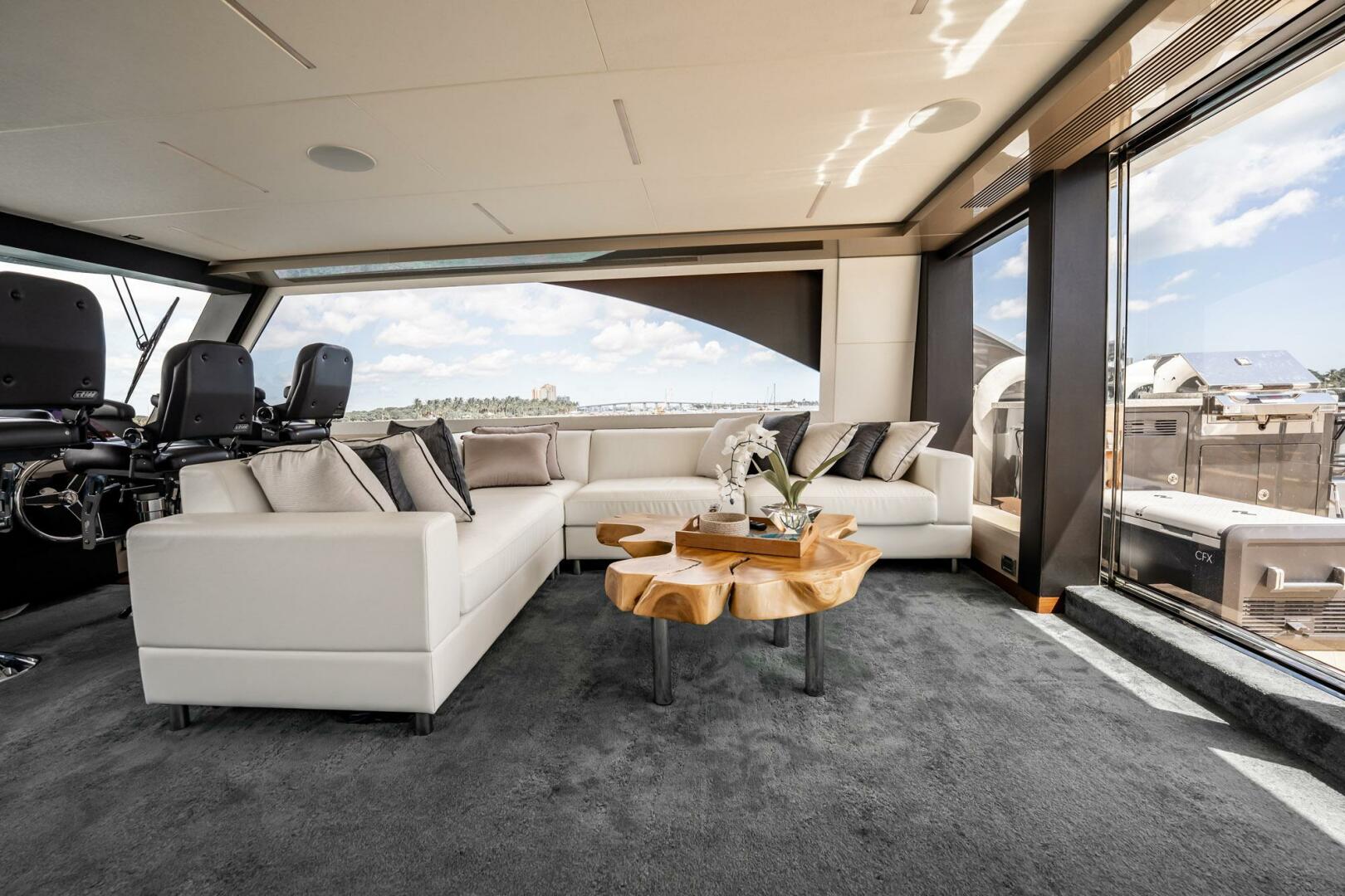 Aquasition 88ft Ocean Alexander Yacht For Sale