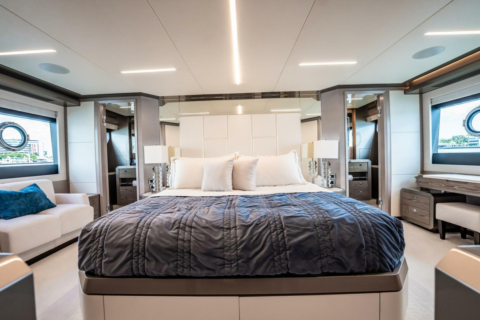 Aquasition 88ft Ocean Alexander Yacht For Sale