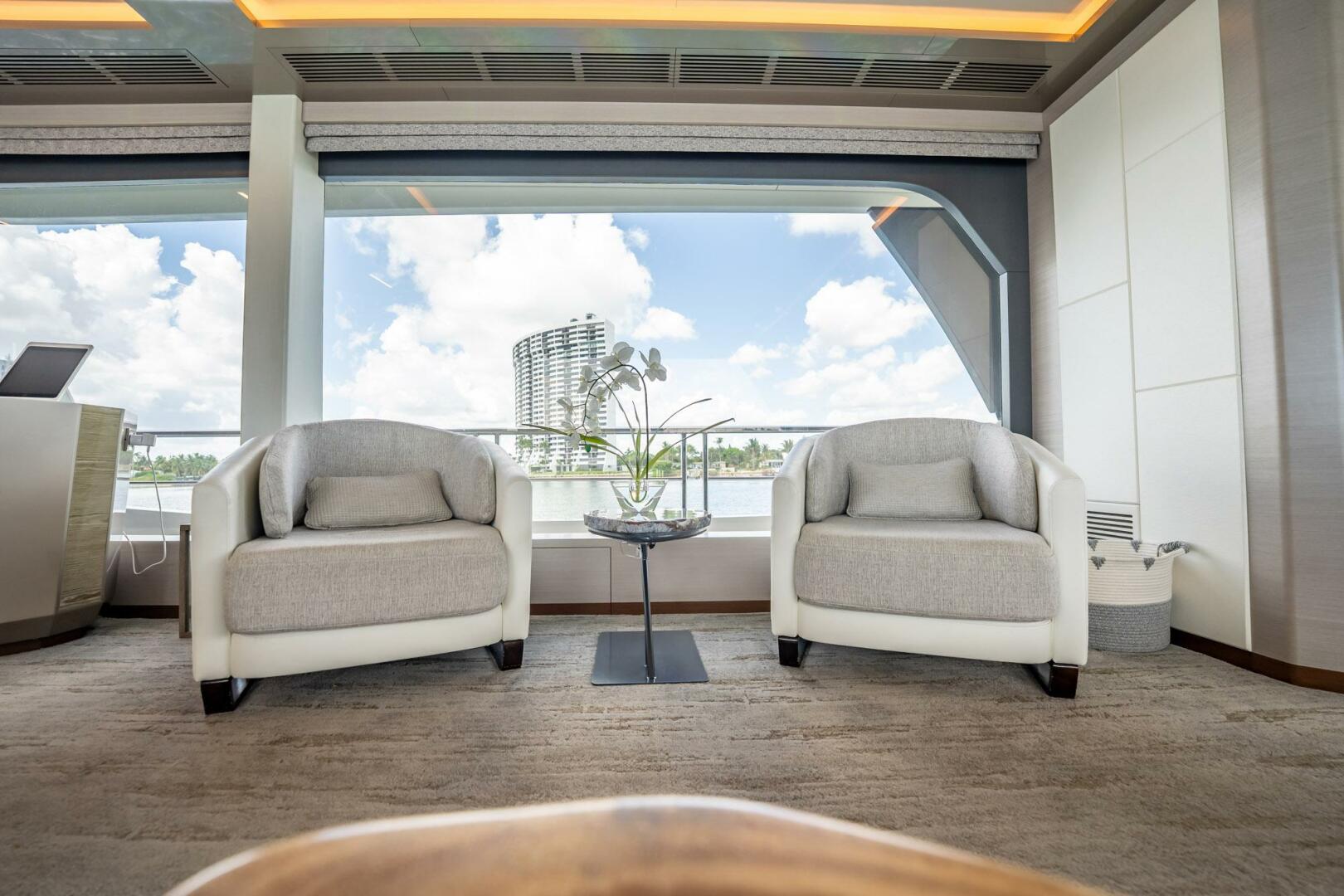 Aquasition 88ft Ocean Alexander Yacht For Sale