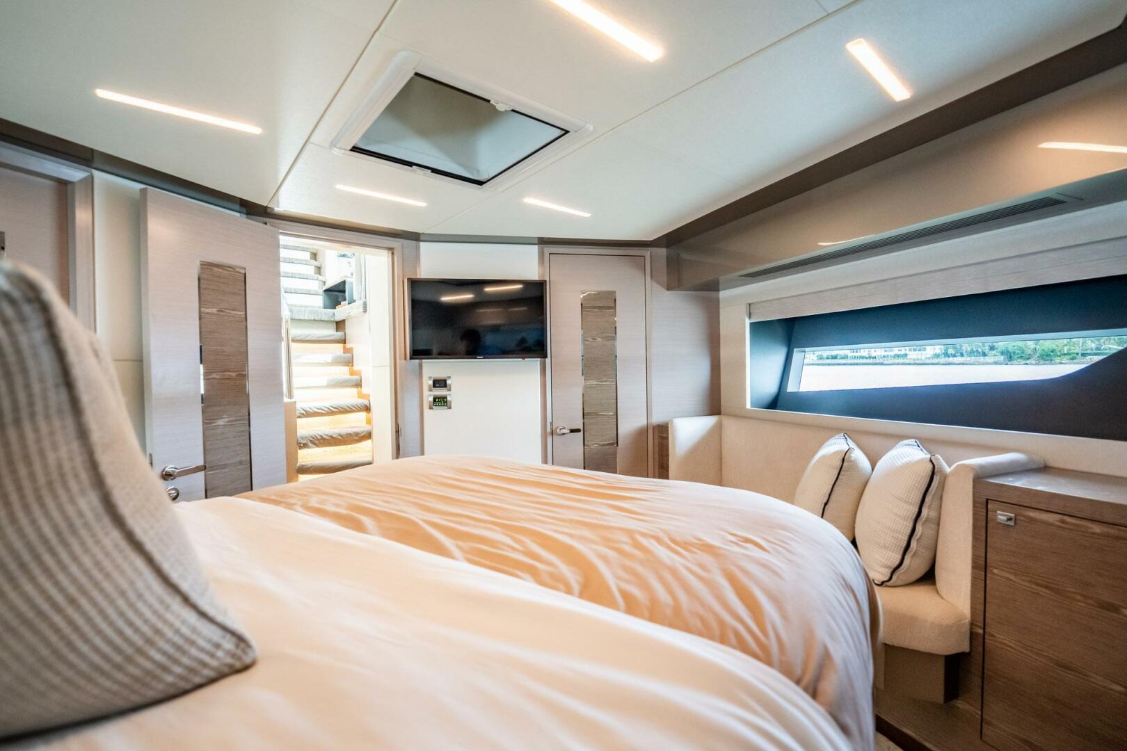 Aquasition 88ft Ocean Alexander Yacht For Sale