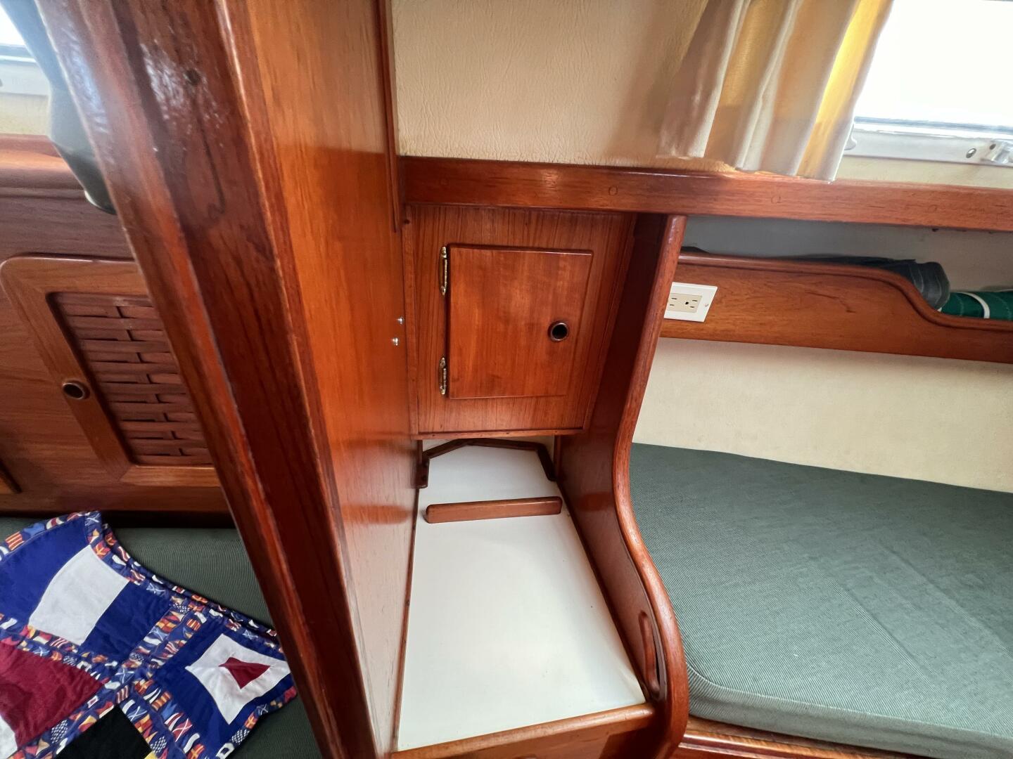 Sirius 38ft Sabre Yacht For Sale