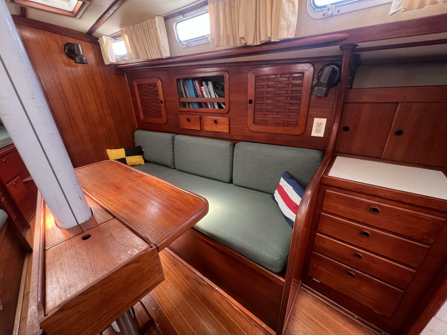 Sirius 38ft Sabre Yacht For Sale