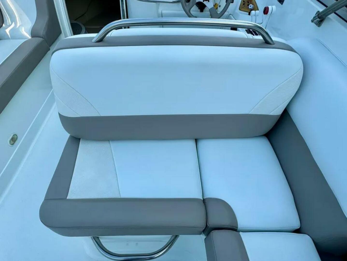 29ft Cobalt Yacht For Sale