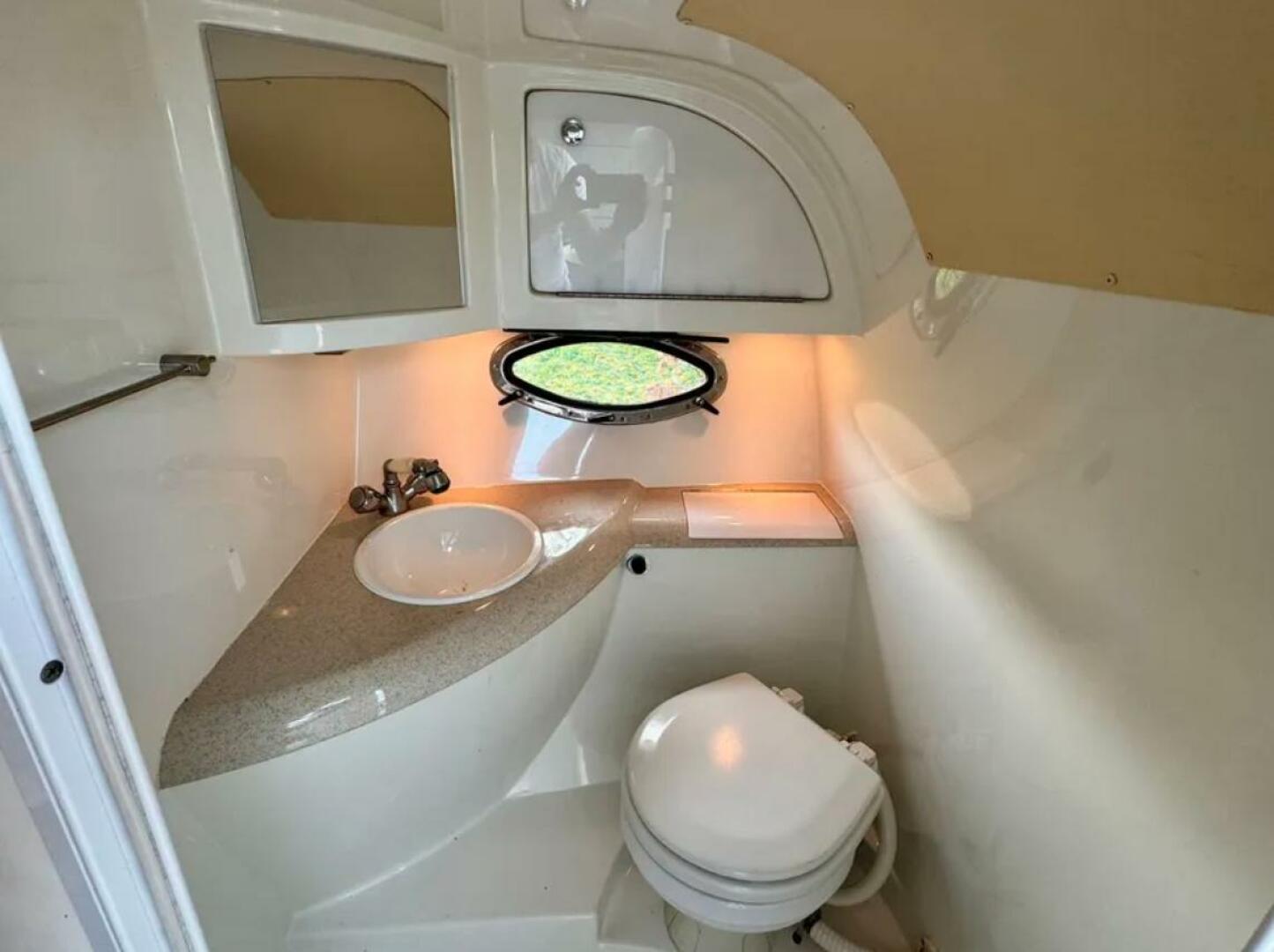 29ft Cobalt Yacht For Sale