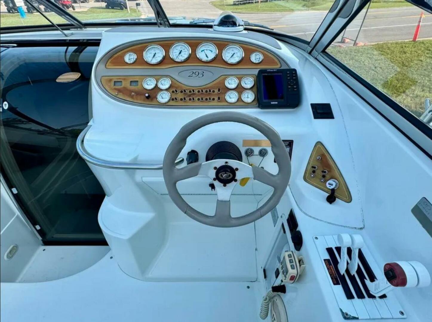 29ft Cobalt Yacht For Sale