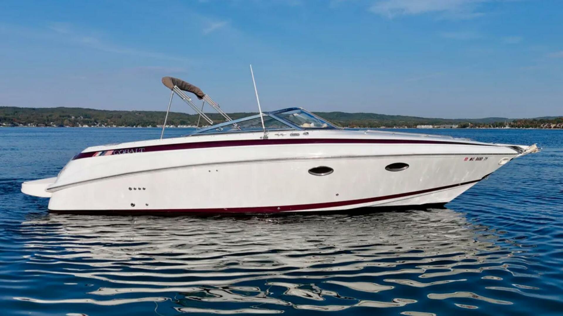 29ft Cobalt Yacht For Sale