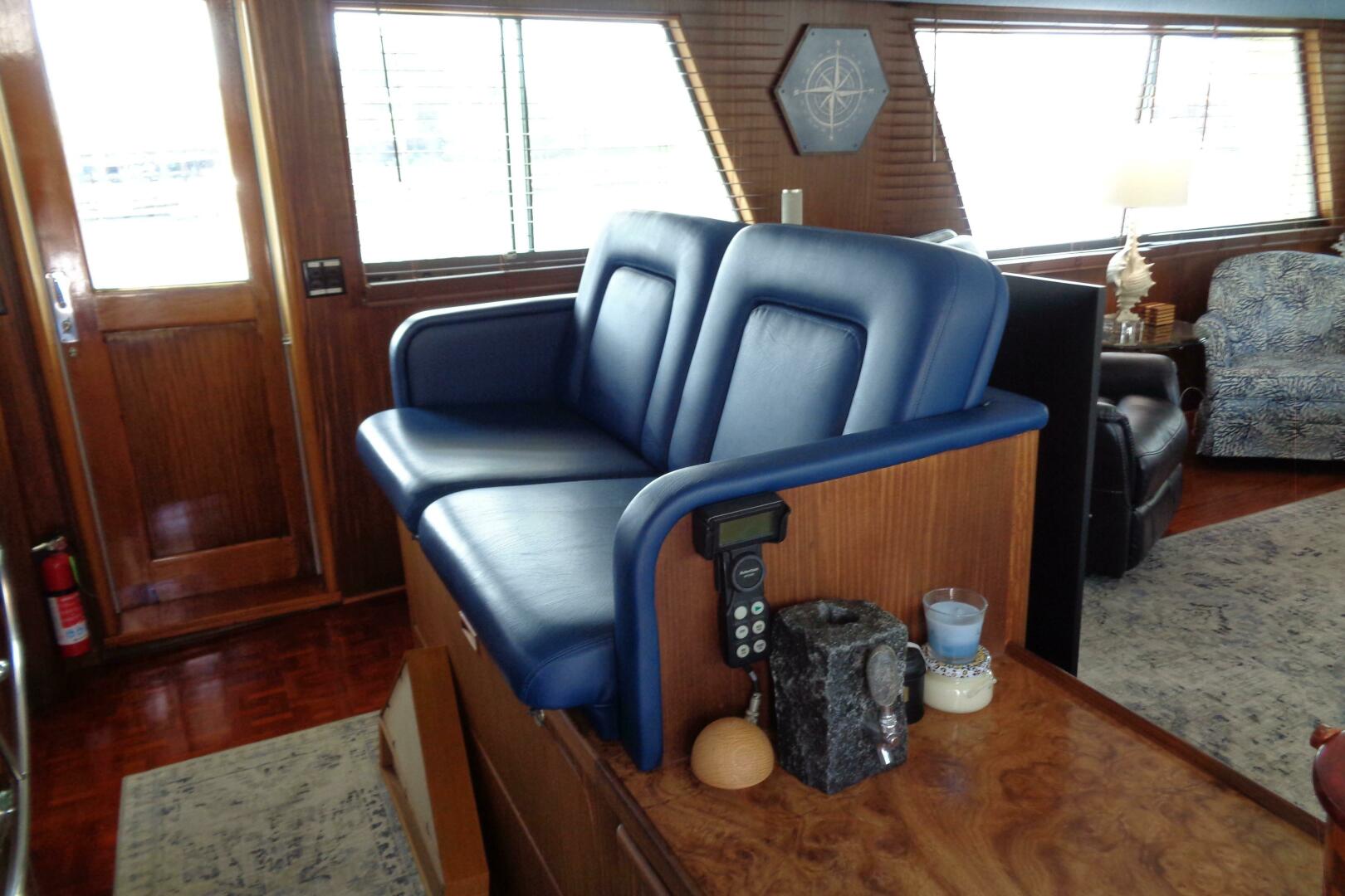 Ivory Lady 70ft Hatteras Yacht For Sale