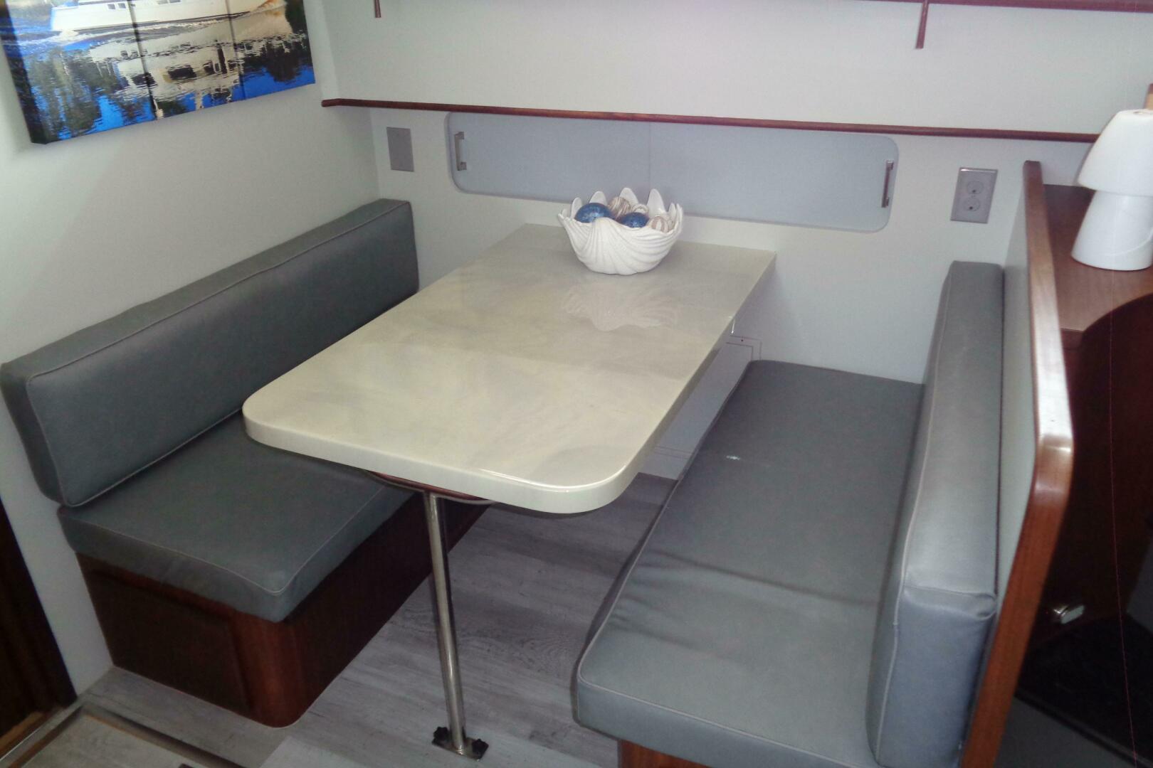 Ivory Lady 70ft Hatteras Yacht For Sale