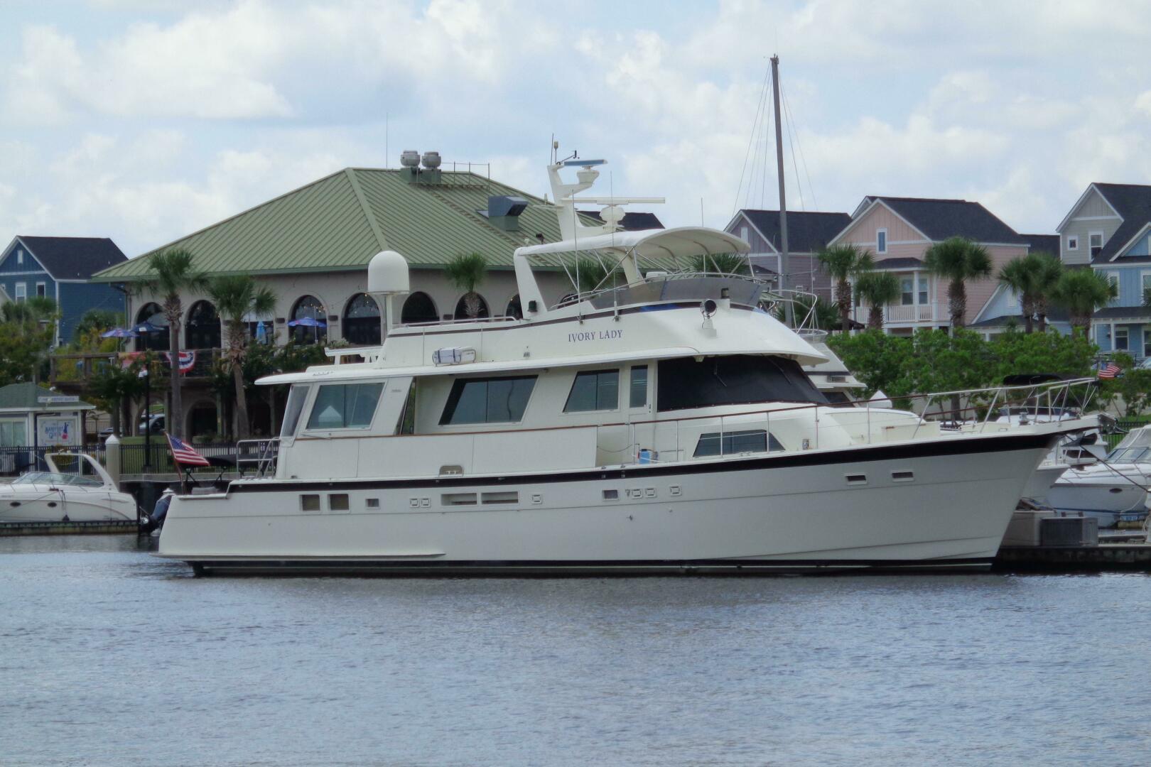Ivory Lady 70ft Hatteras Yacht For Sale