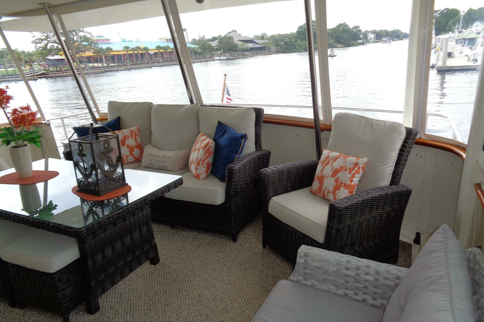 Ivory Lady 70ft Hatteras Yacht For Sale