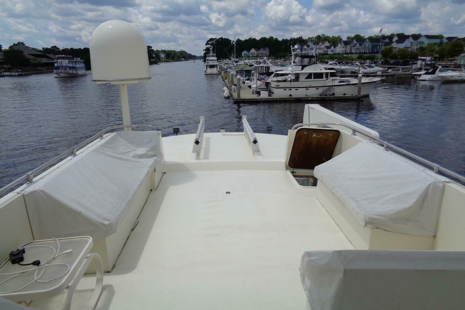 Ivory Lady 70ft Hatteras Yacht For Sale
