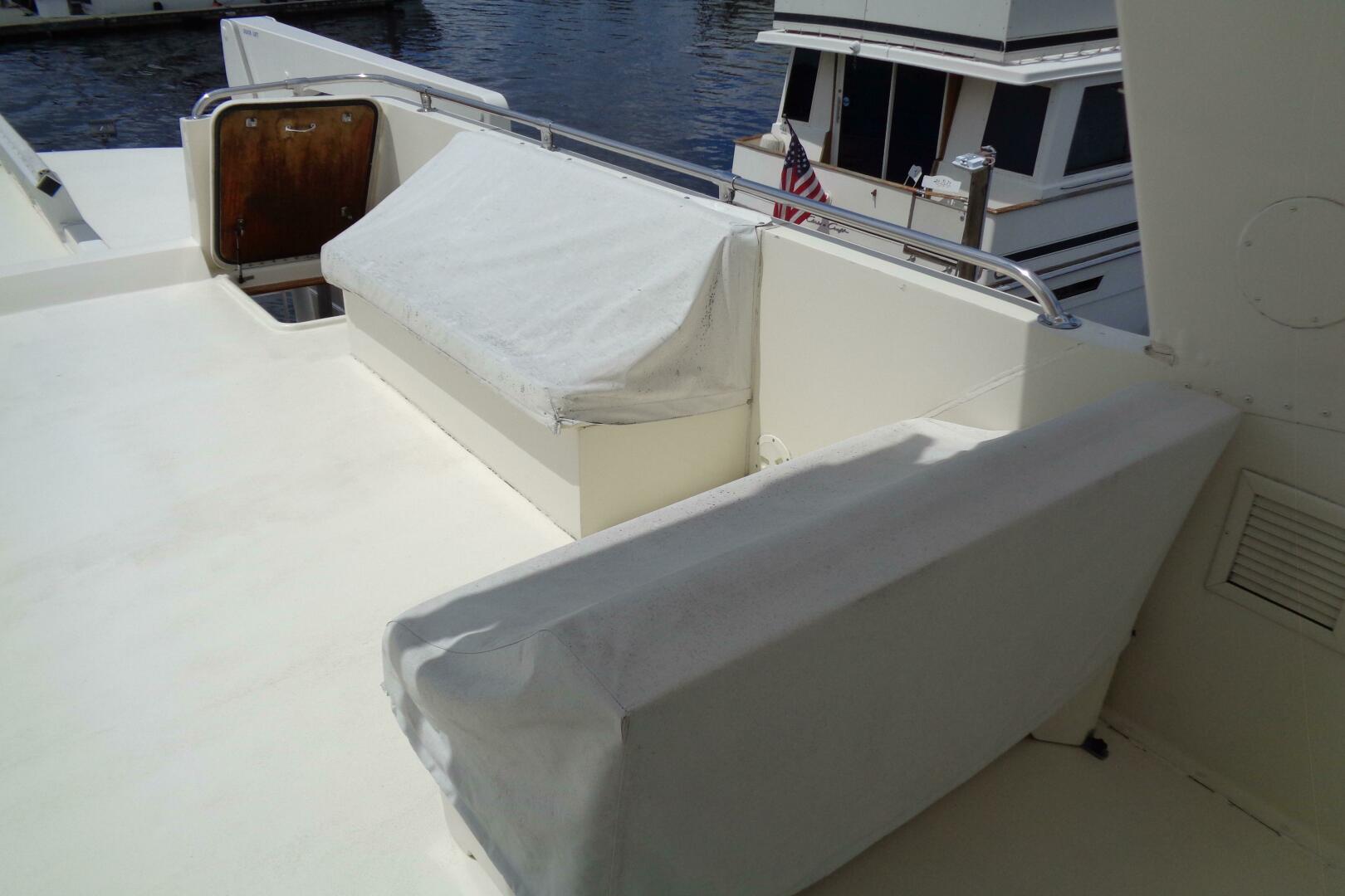 Ivory Lady 70ft Hatteras Yacht For Sale