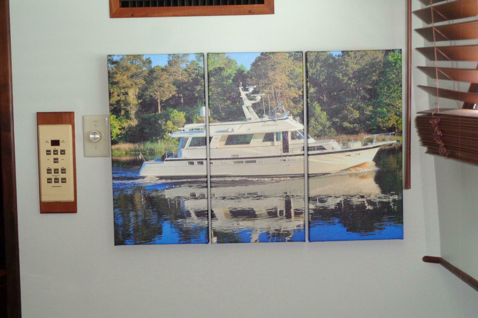 Ivory Lady 70ft Hatteras Yacht For Sale