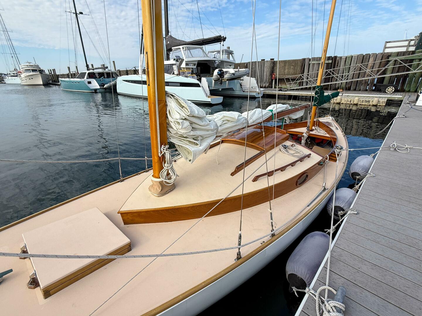 Jupiter 28ft Herreshoff Yacht For Sale