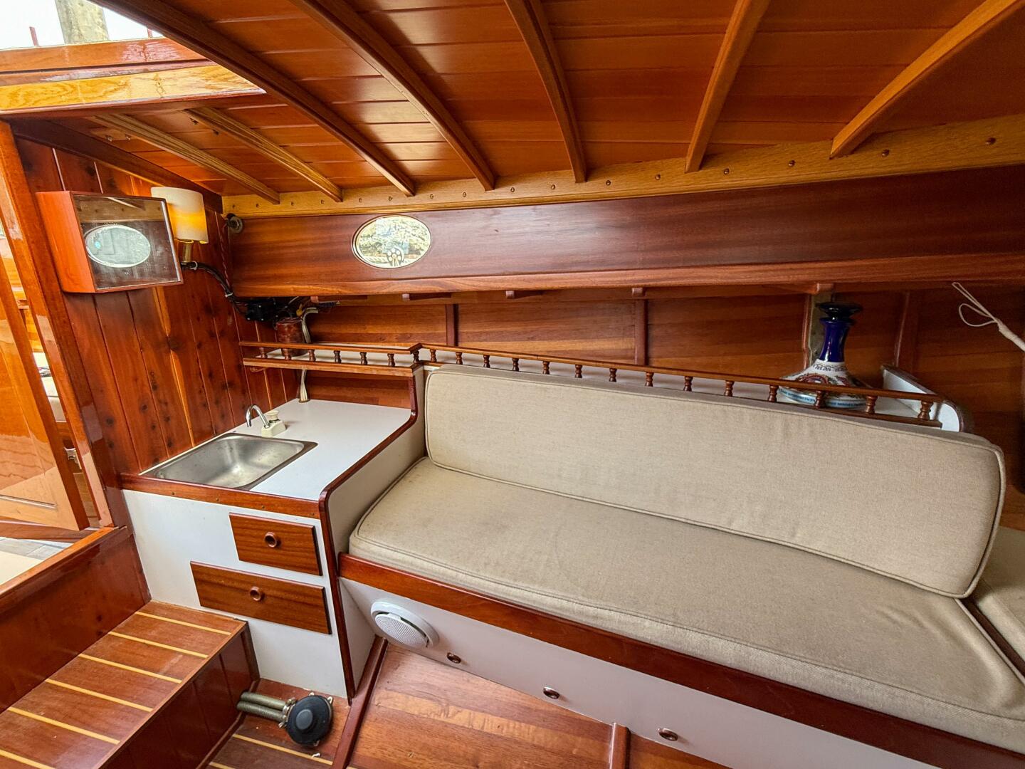 Jupiter 28ft Herreshoff Yacht For Sale