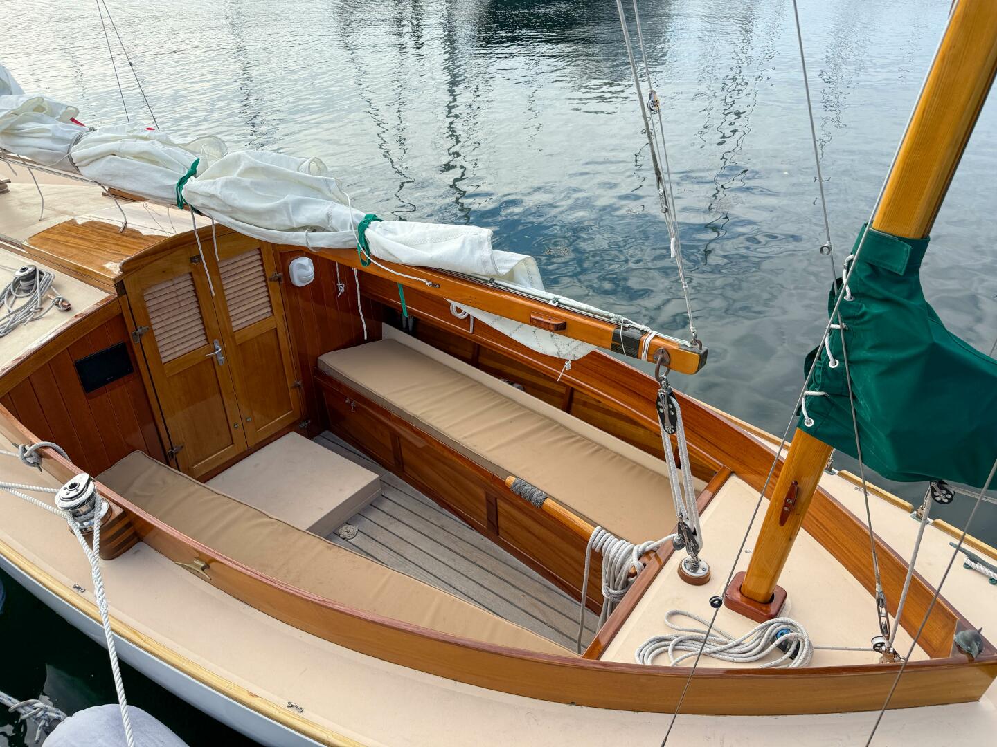 Jupiter 28ft Herreshoff Yacht For Sale