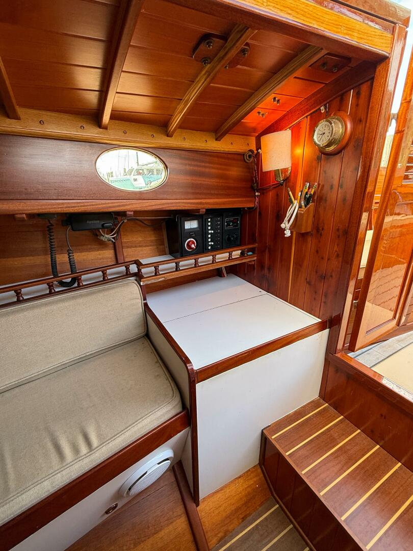 Jupiter 28ft Herreshoff Yacht For Sale
