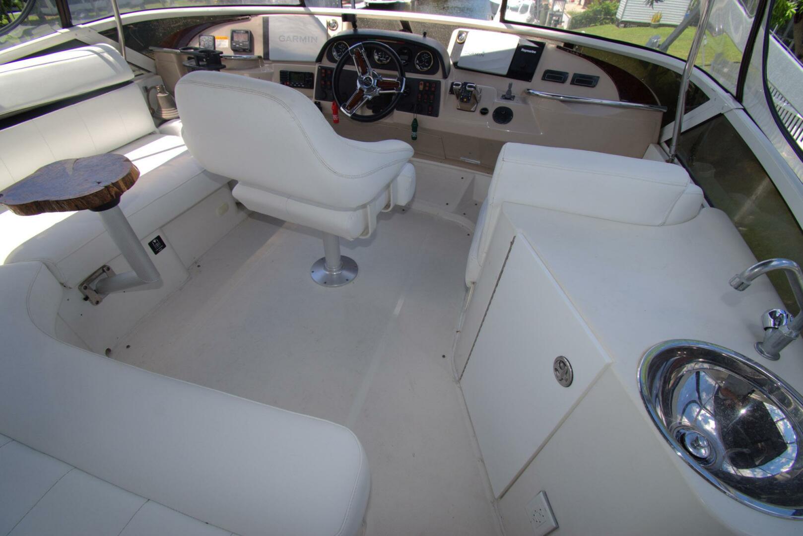 IV Play Too 46ft Carver Yacht For Sale