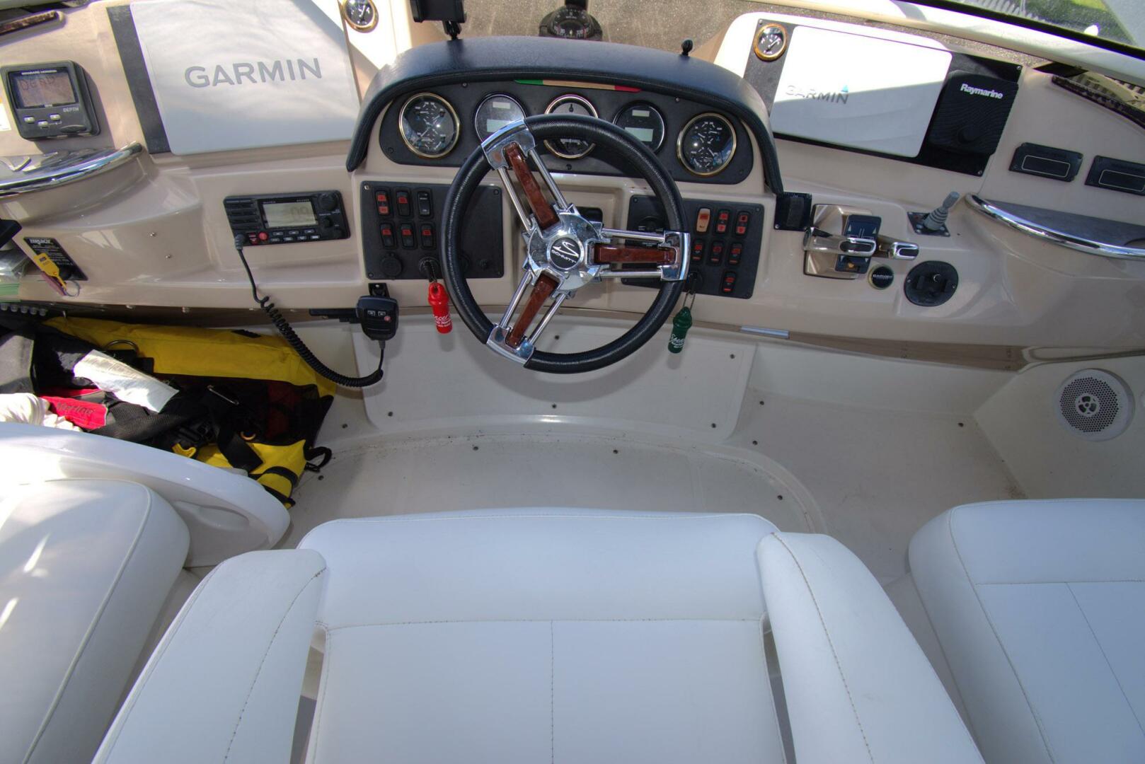 IV Play Too 46ft Carver Yacht For Sale