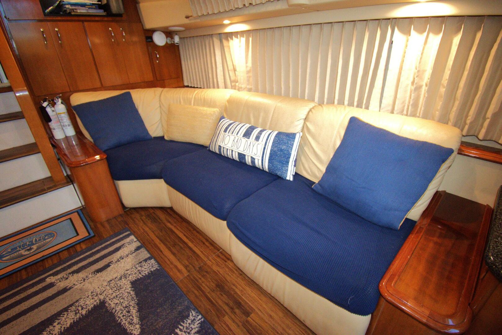 IV Play Too 46ft Carver Yacht For Sale