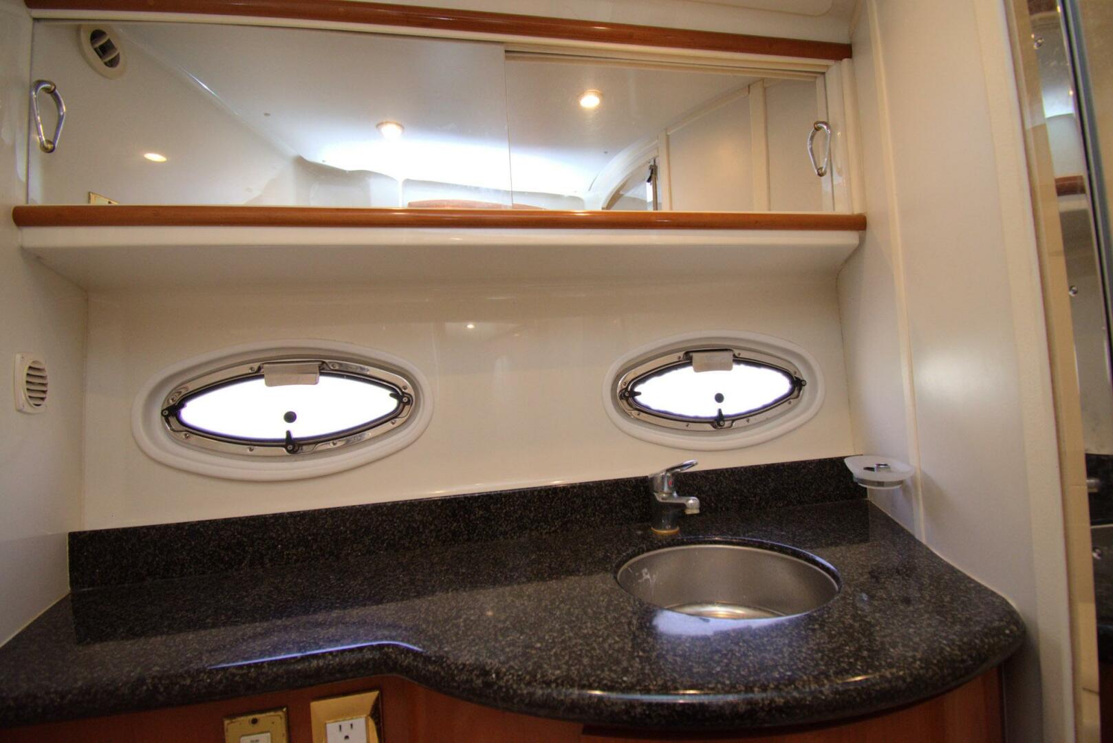 IV Play Too 46ft Carver Yacht For Sale