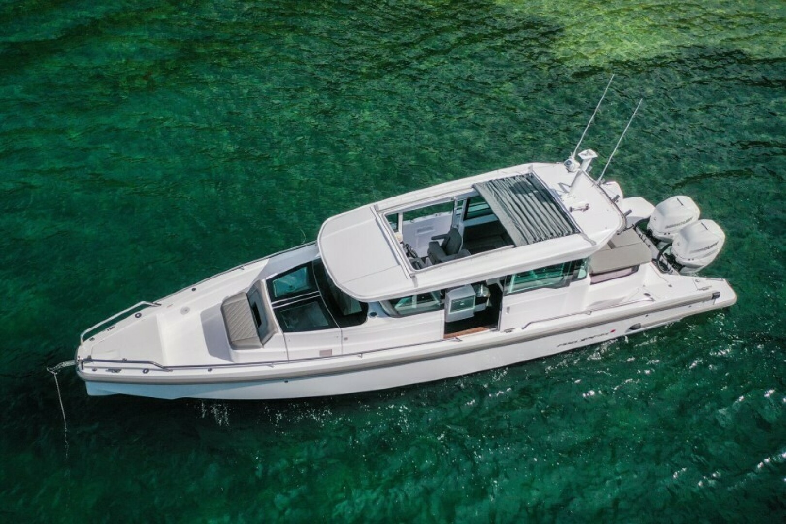 37ft Axopar Yacht For Sale