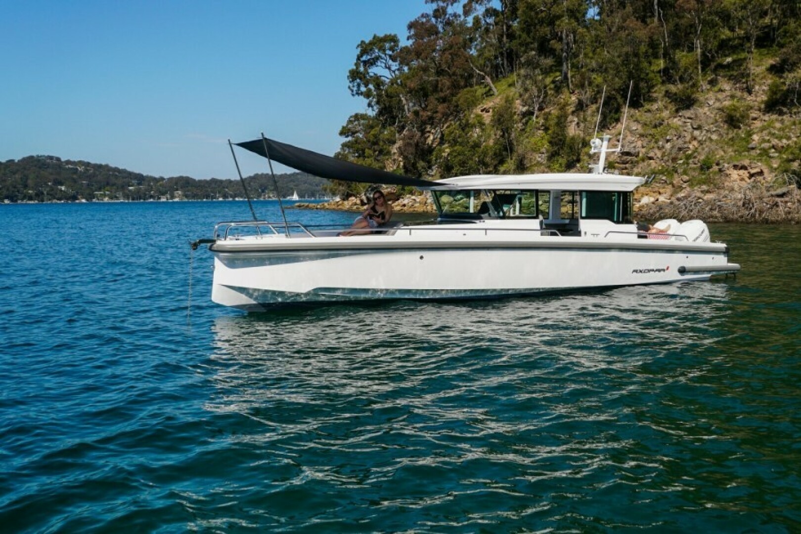 37ft Axopar Yacht For Sale