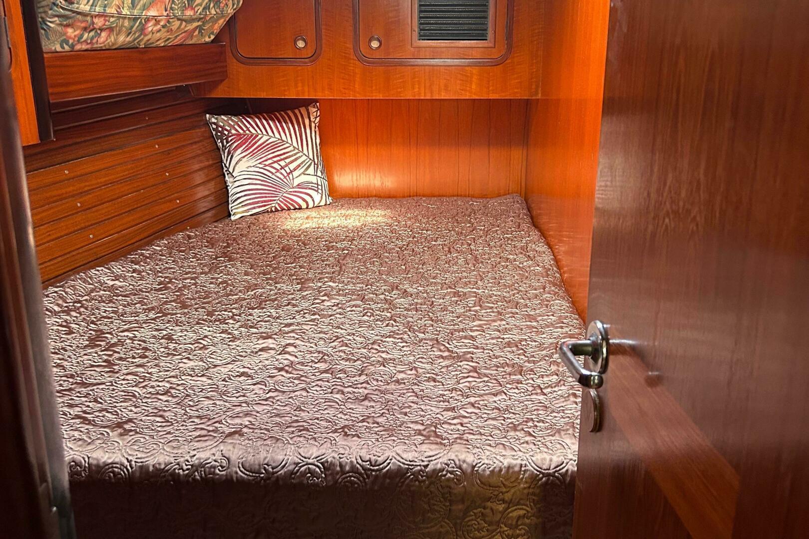 Zephyrus 50ft Beneteau Yacht For Sale