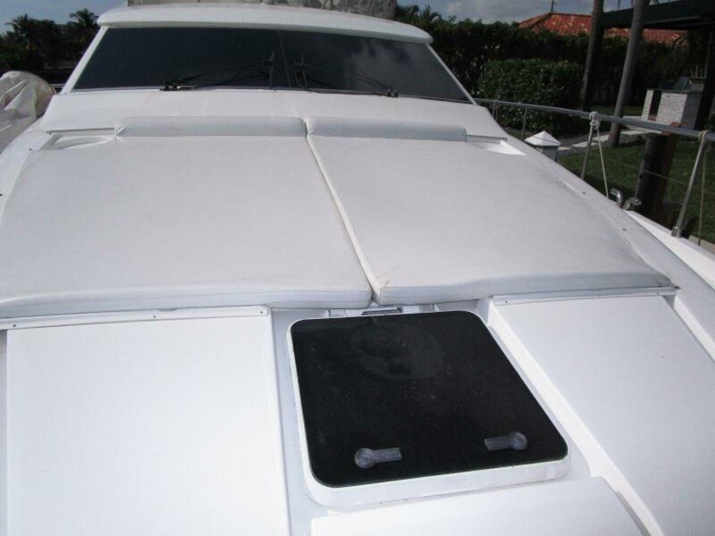 PRETTY LADY 59ft Ferretti Yachts Yacht For Sale