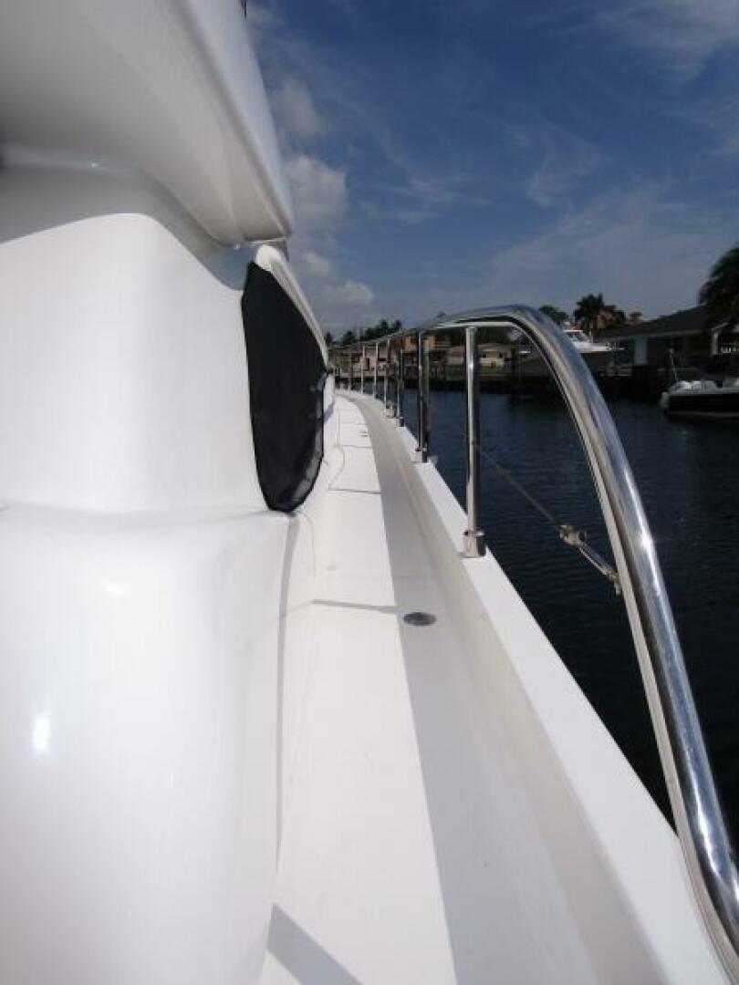 PRETTY LADY 59ft Ferretti Yachts Yacht For Sale