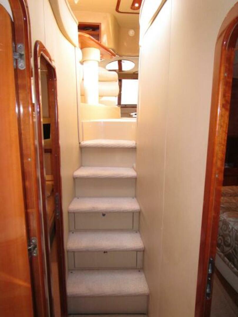 PRETTY LADY 59ft Ferretti Yachts Yacht For Sale