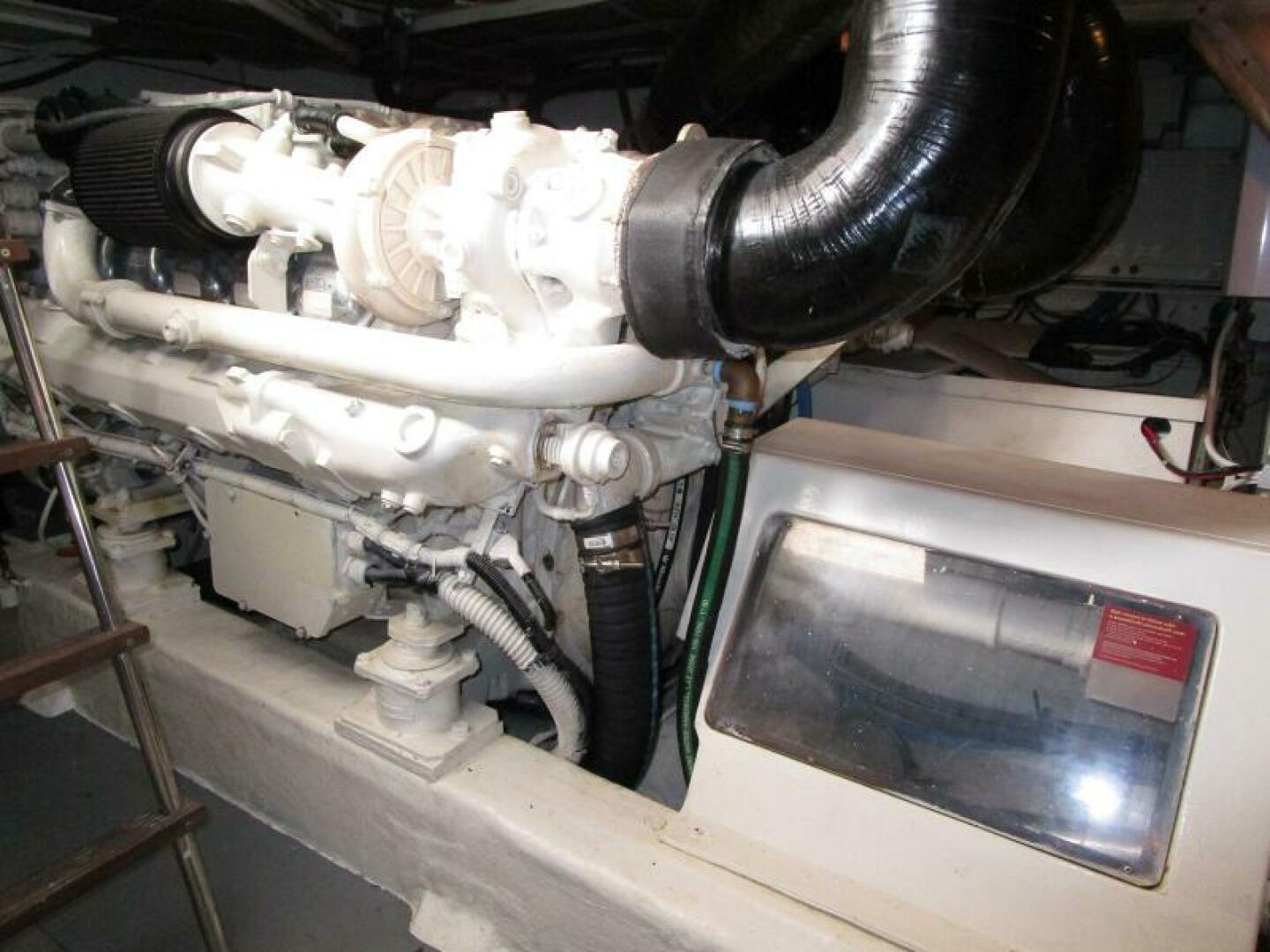 PRETTY LADY 59ft Ferretti Yachts Yacht For Sale