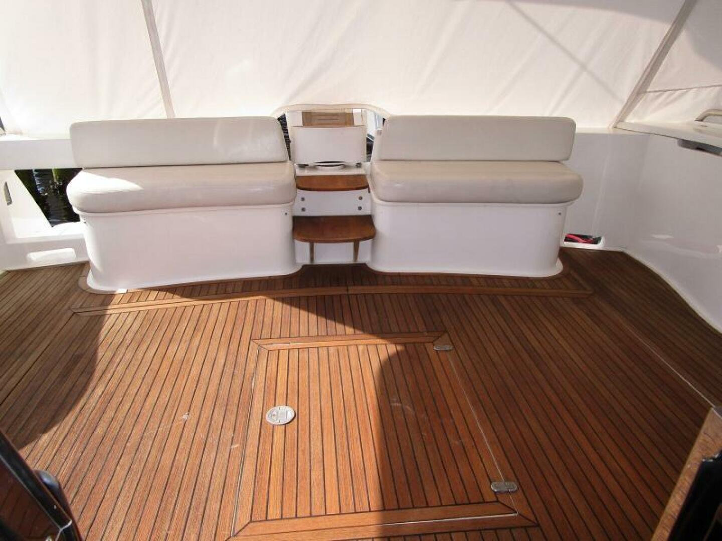 PRETTY LADY 59ft Ferretti Yachts Yacht For Sale