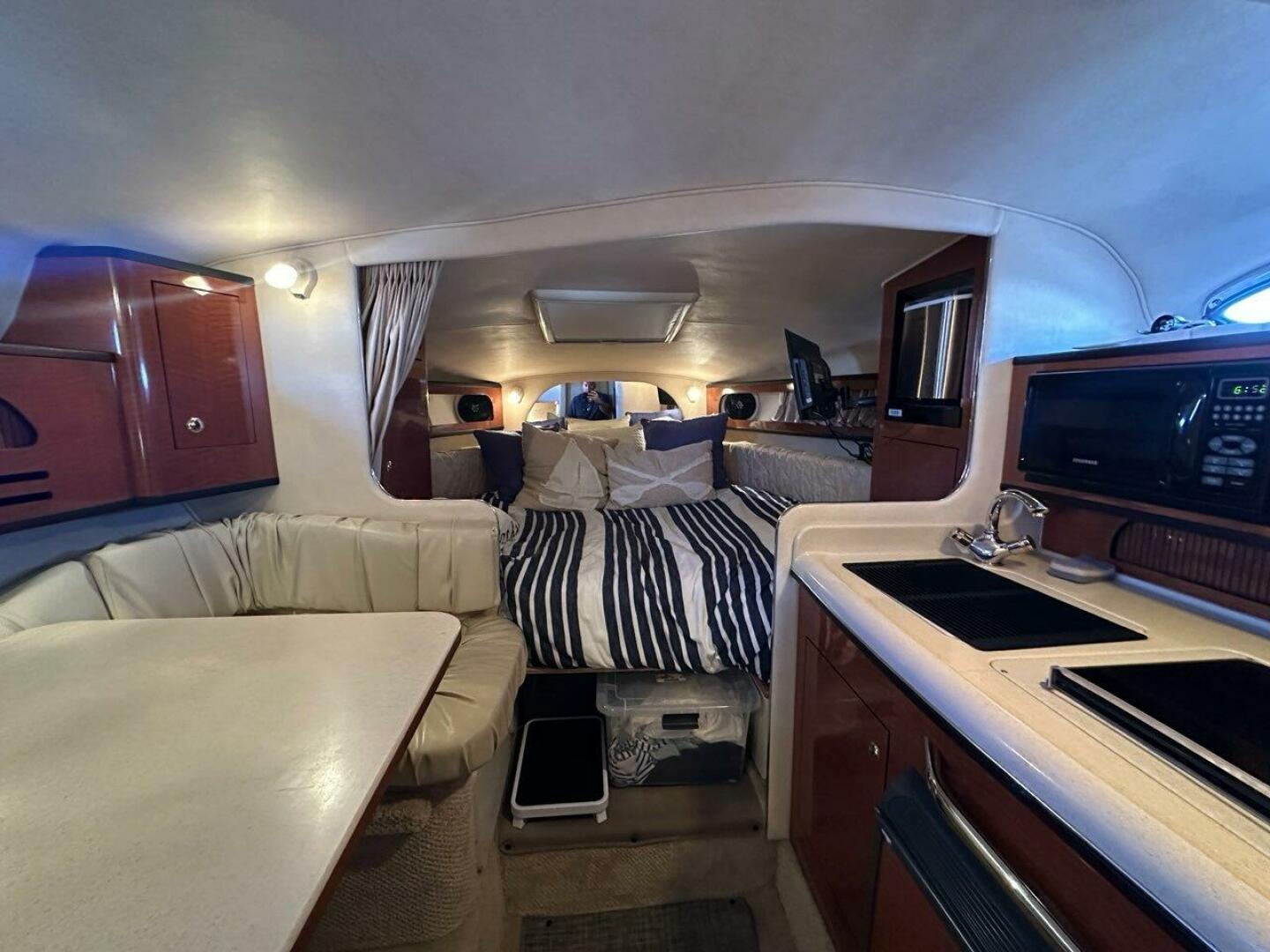 Miles to Go 28ft Sea Ray Yacht For Sale