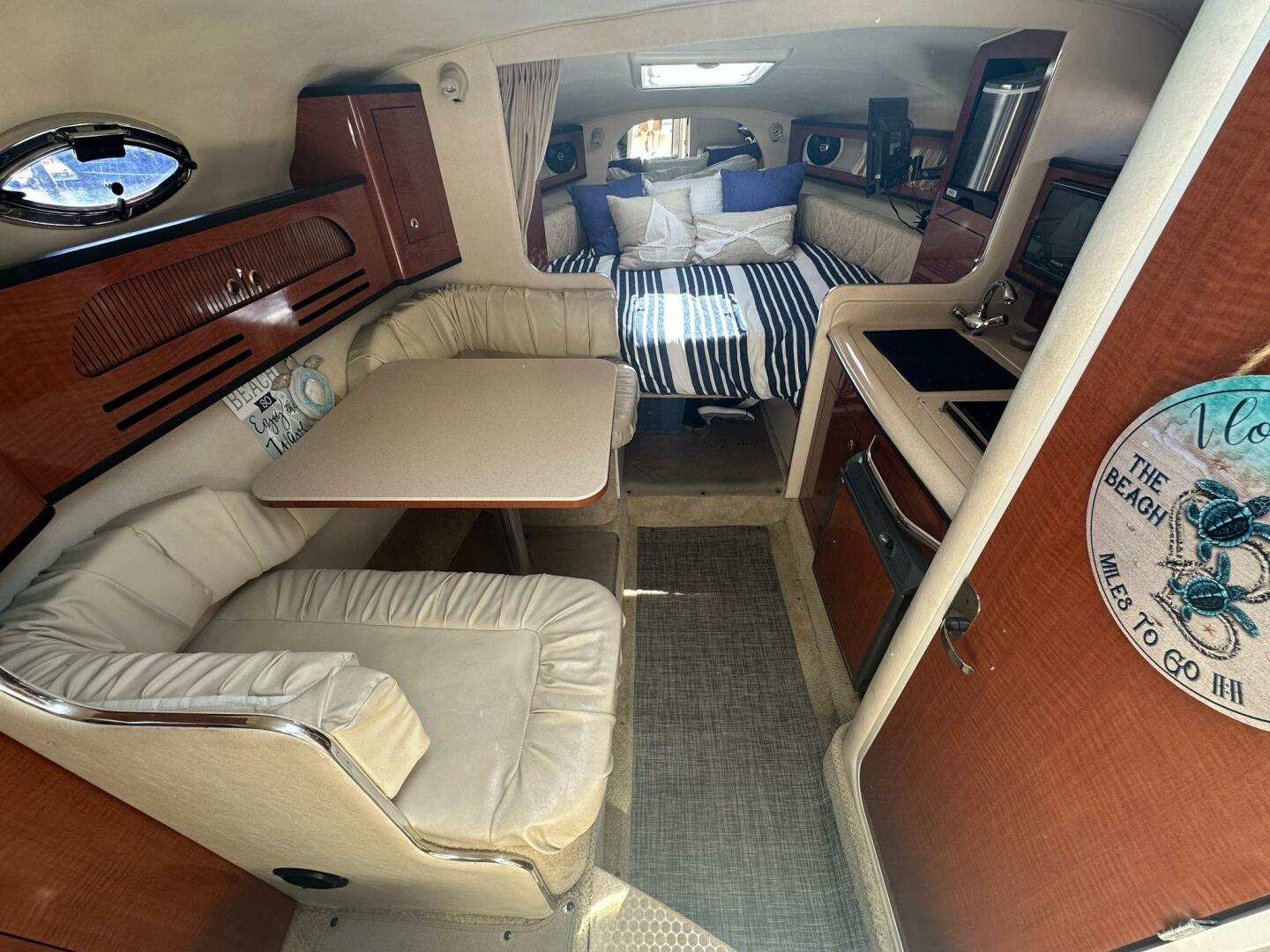 Miles to Go 28ft Sea Ray Yacht For Sale