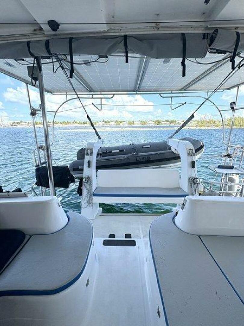MOONLIGHT LADY 47ft Robertson  amp  Caine Yacht For Sale