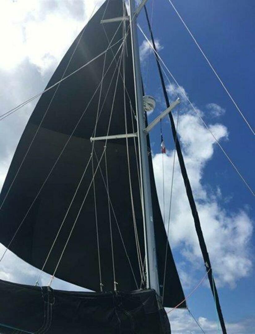 MOONLIGHT LADY 47ft Robertson  amp  Caine Yacht For Sale