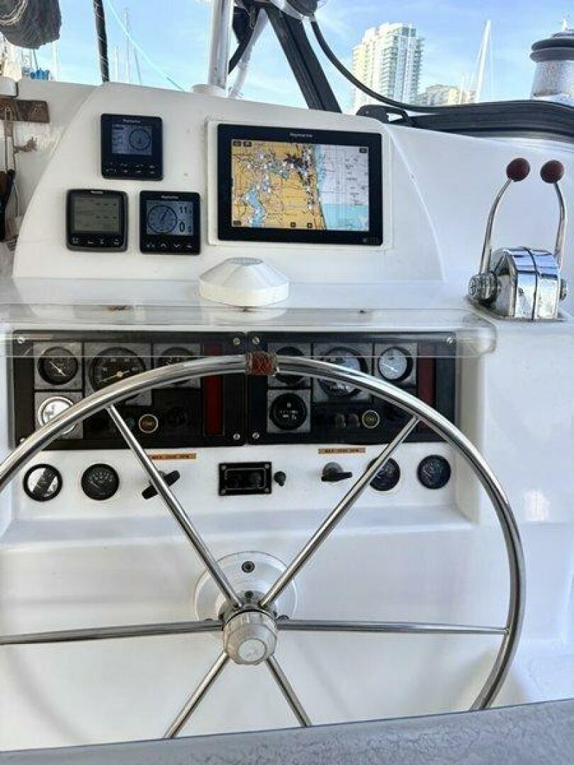 MOONLIGHT LADY 47ft Robertson  amp  Caine Yacht For Sale